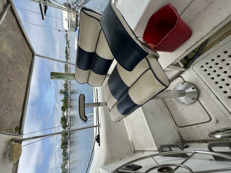 1991 Prout International Manta