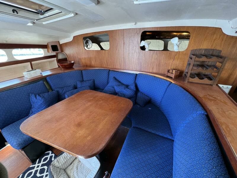 1991 Prout International Manta