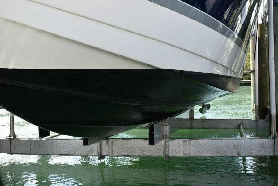 2005 Formula 37 Performance Cruiser