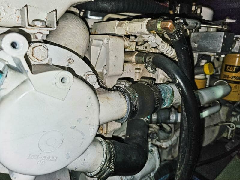 2001 Mediterranean 38 Convertible