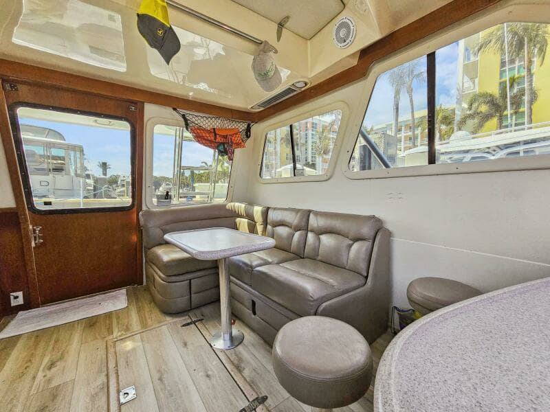 2001 Mediterranean 38 Convertible