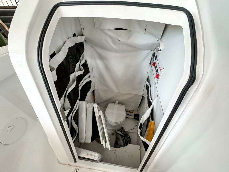 2024 Wellcraft 263 Fisherman