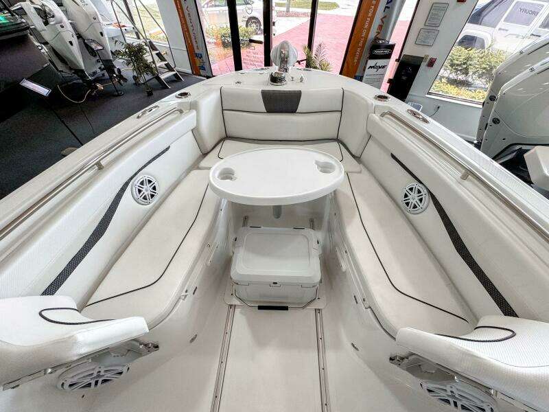 2024 Wellcraft 263 Fisherman