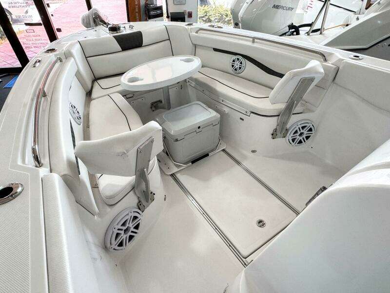 2024 Wellcraft 263 Fisherman