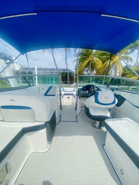 2016 Regal 22 Fasdeck