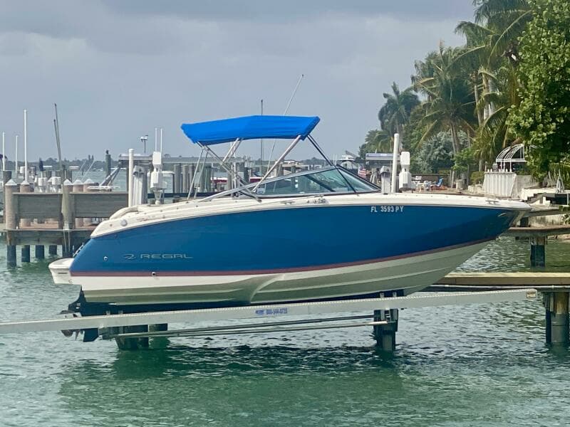 2016 Regal 22 Fasdeck