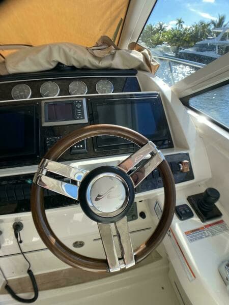 2010 Sea Ray 45 Sundancer