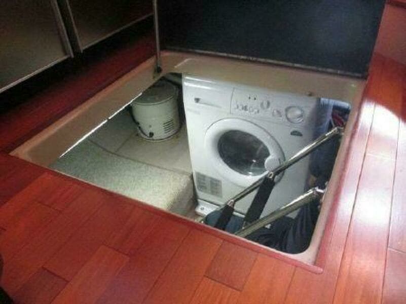 2007 Sea Ray 520 Sedan Bridge