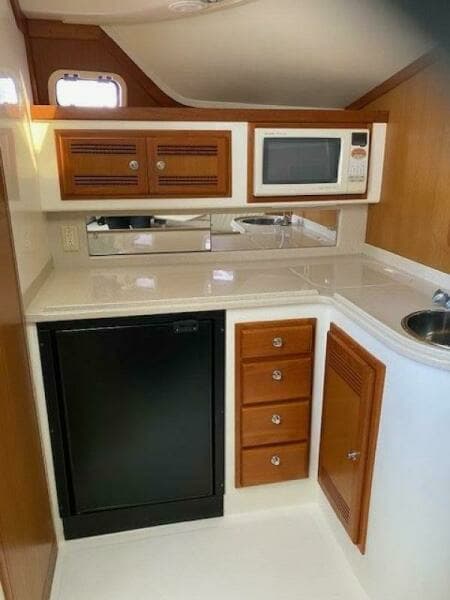 2000 Cabo 35 Express