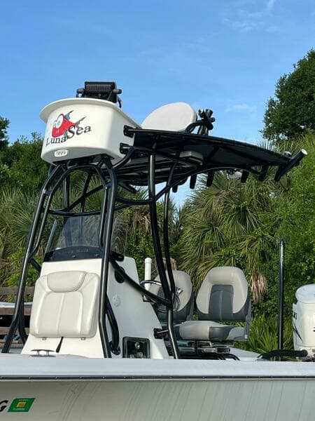 2016 Blue Wave 2400 Pure Bay