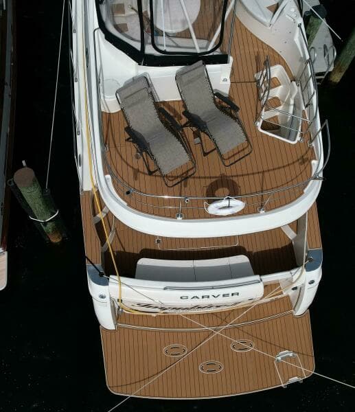 2006 Carver 56 Voyager