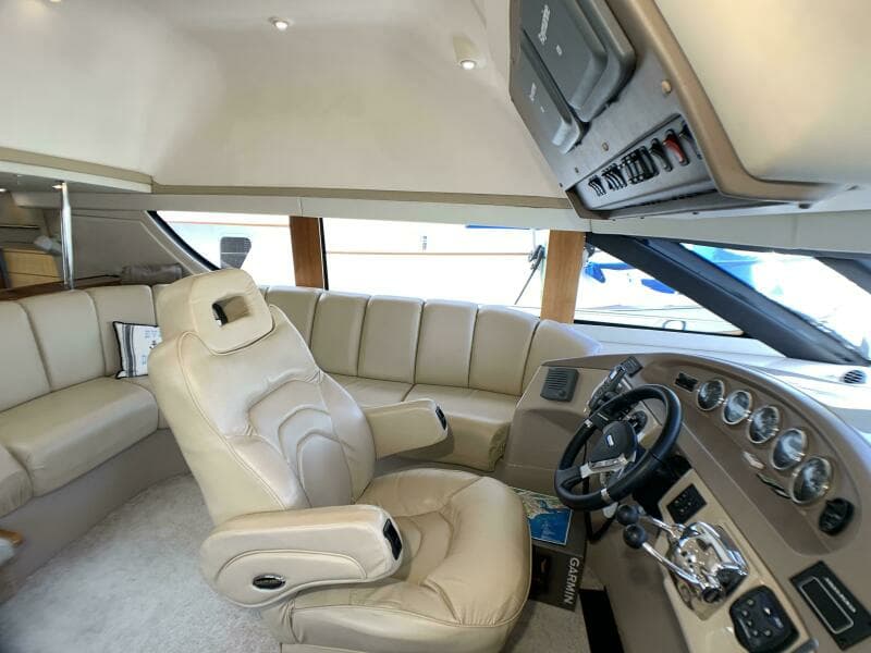 2006 Carver 56 Voyager