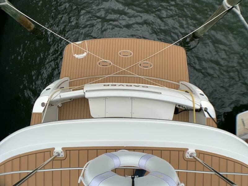 2006 Carver 56 Voyager