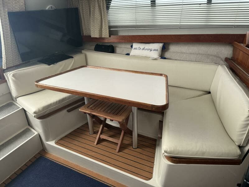 1990 Carver Mariner 3297