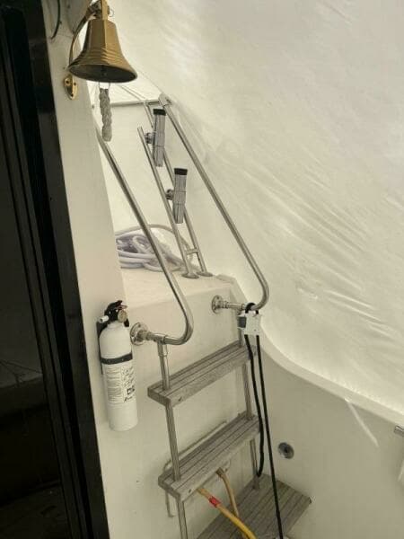 1990 Carver Mariner 3297