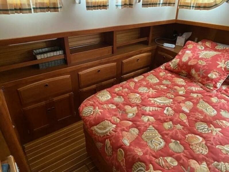 1999 Sabre 43 Fast Trawler