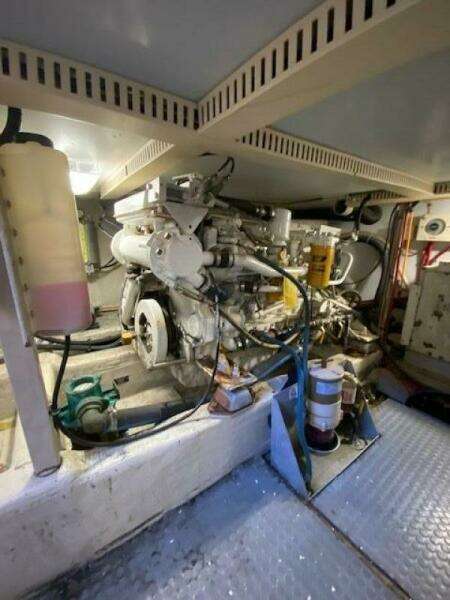 1999 Sabre 43 Fast Trawler