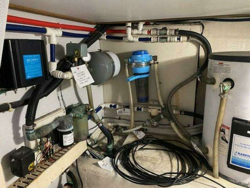 1999 Sabre 43 Fast Trawler