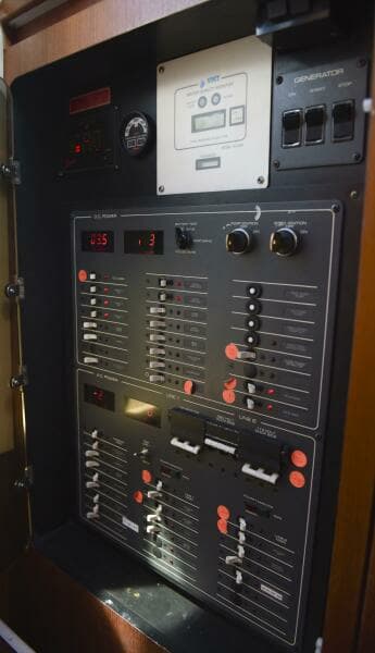 40 Tiara 1995 400 EXP 'SPROUT' Mechanical