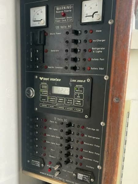 LITTLE EVA_Breaker Panel