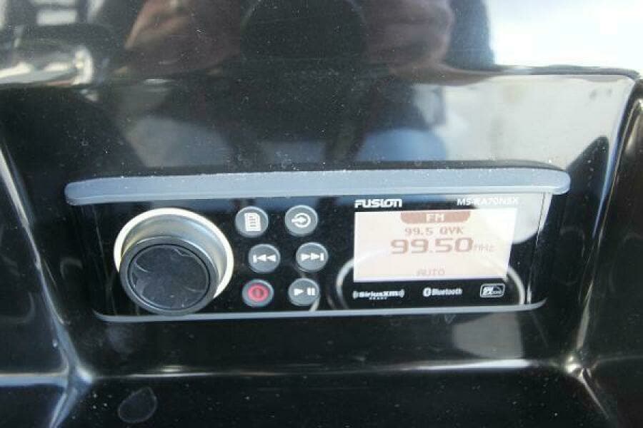 2020 Wellcraft 302 Fisherman