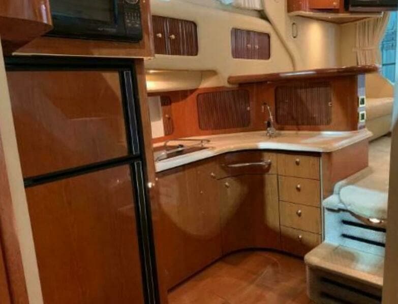 2001 Sea Ray 400 Sedan Bridge