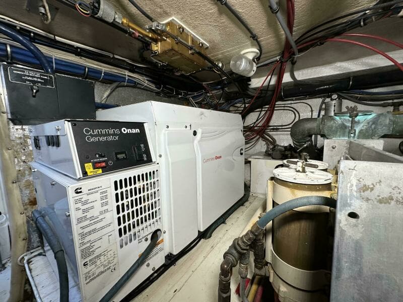 1992 Hatteras 50 Convertible