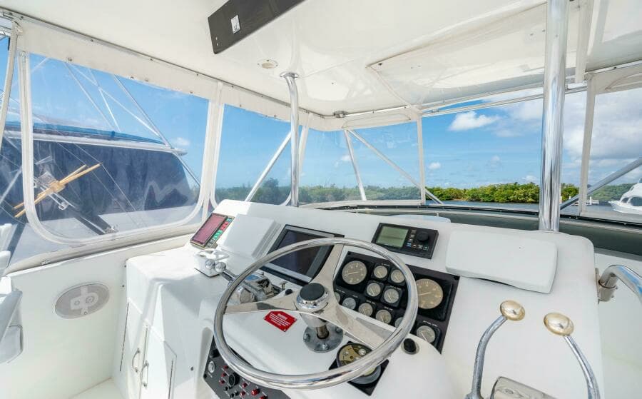 1992 Hatteras 50 Convertible