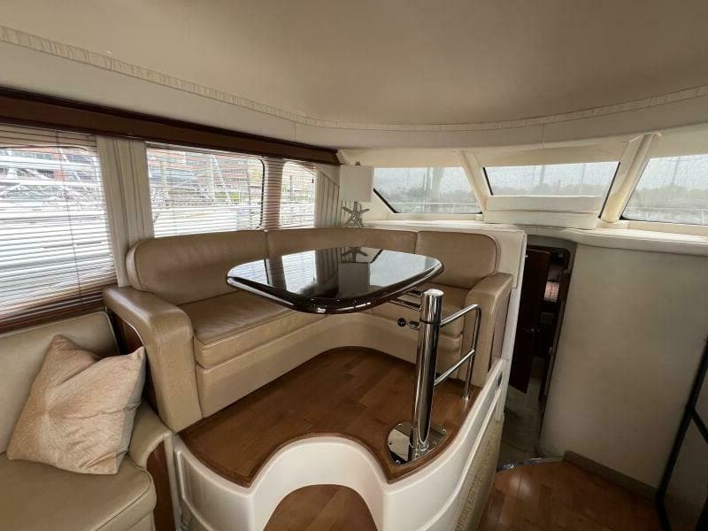 2009 Sea Ray 44 Sedan Bridge