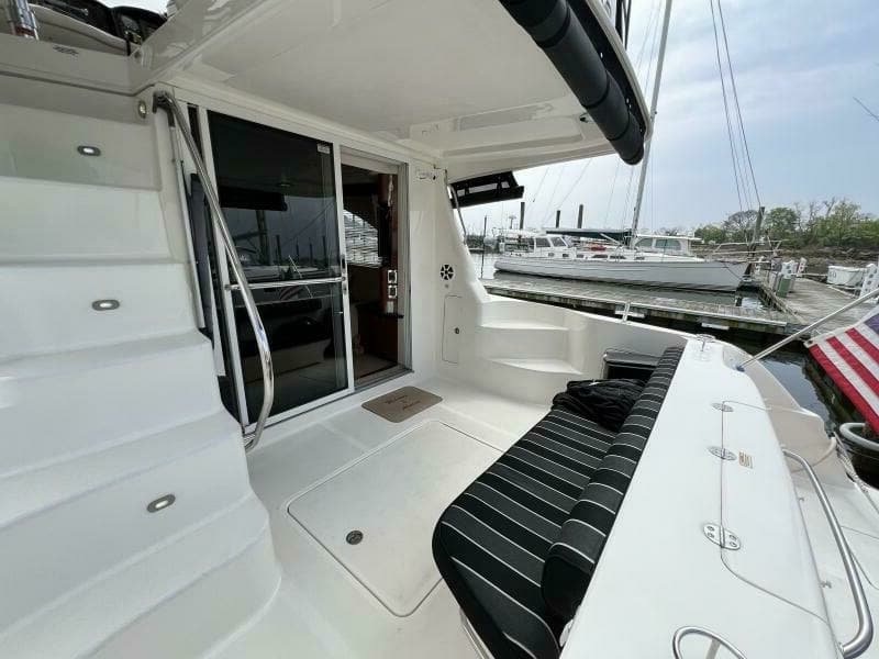2009 Sea Ray 44 Sedan Bridge