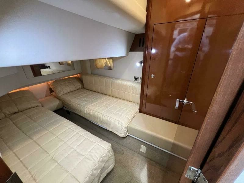 2009 Sea Ray 44 Sedan Bridge