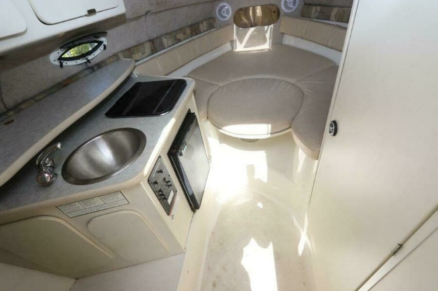 2006 Stingray 240 CS