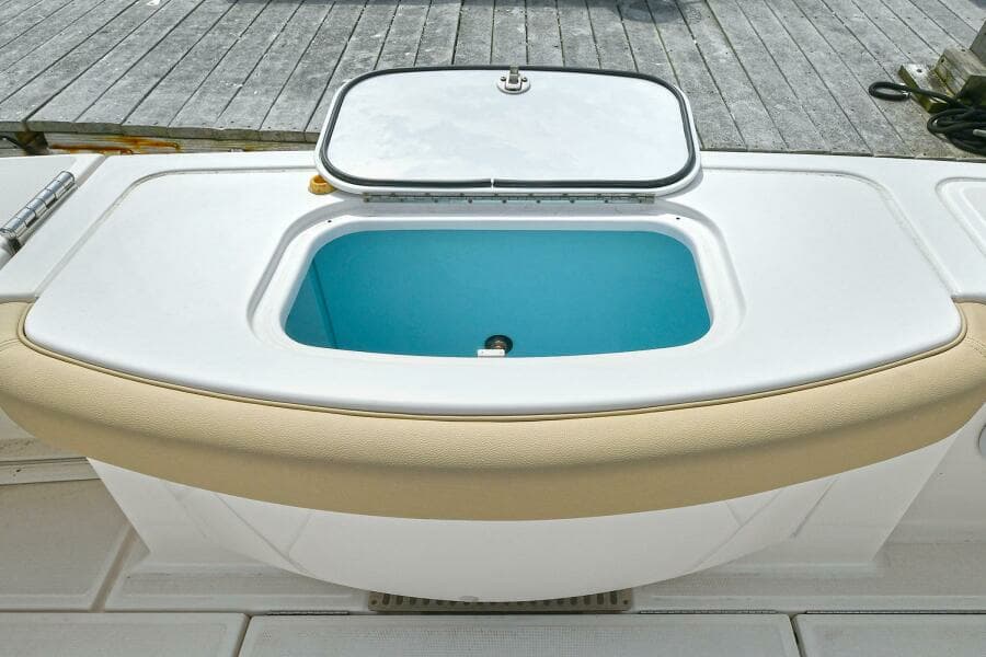 2017 Tiara Yachts 39 Convertible