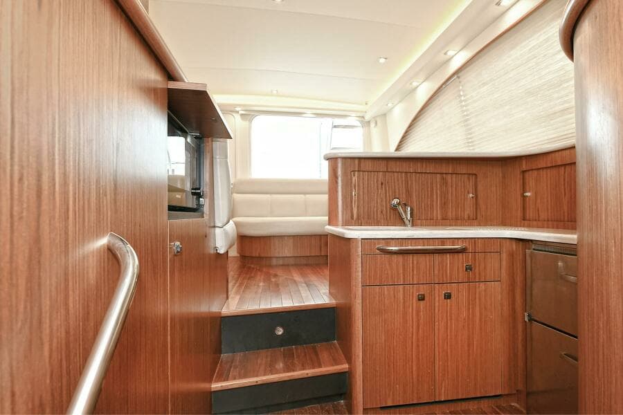 2017 Tiara Yachts 39 Convertible