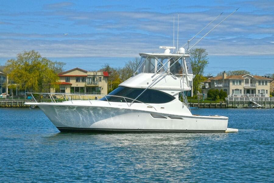 2017 Tiara Yachts 39 Convertible