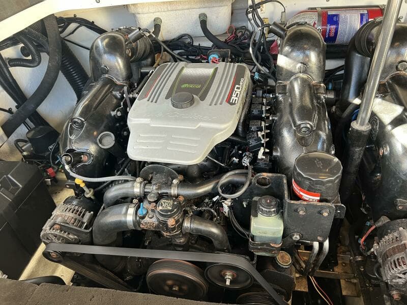 2012 Sea Ray 300 SLX