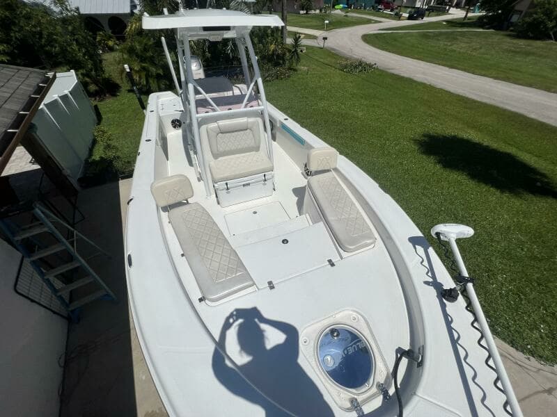 2019 Blue Wave 2800 Pure Hybrid