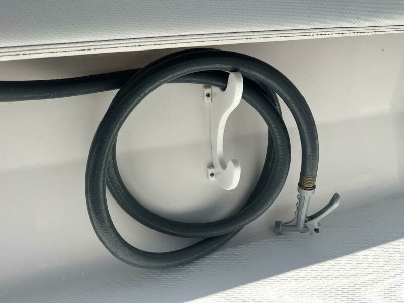 2019 Blue Wave 2800 Pure Hybrid