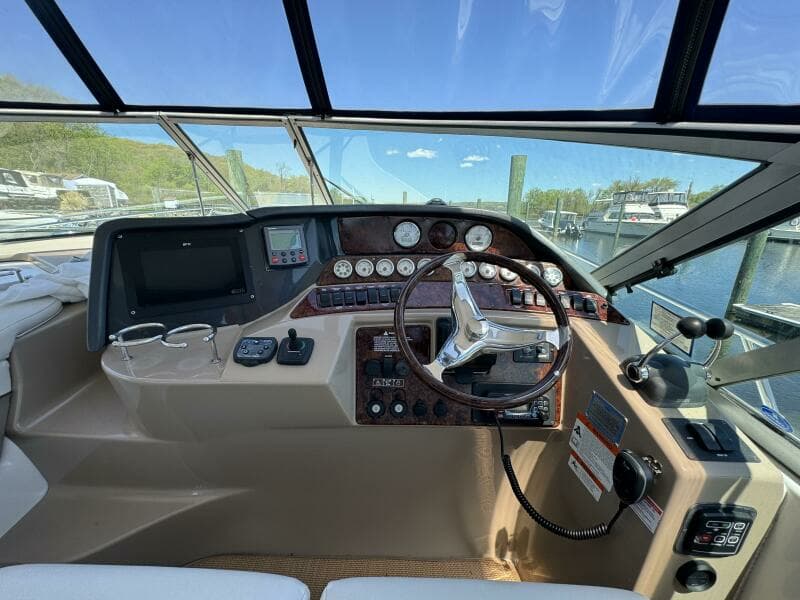 2005 Four Winns 378 Vista