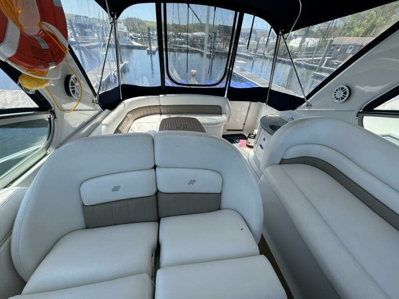 2005 Four Winns 378 Vista