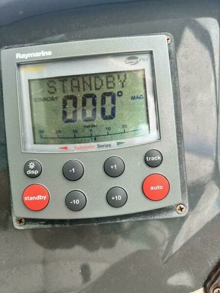 2005 Four Winns 378 Vista