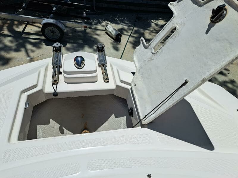 2014 Regal 2700 Bowrider