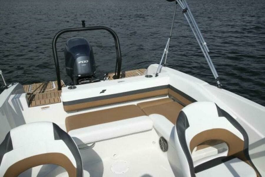 2025 Starcraft SVX 211 OB