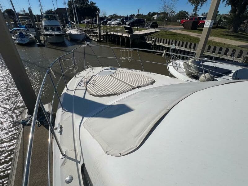 2011 Cruisers Yachts 415 MY