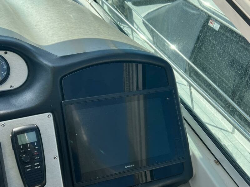 2011 Cruisers Yachts 415 MY