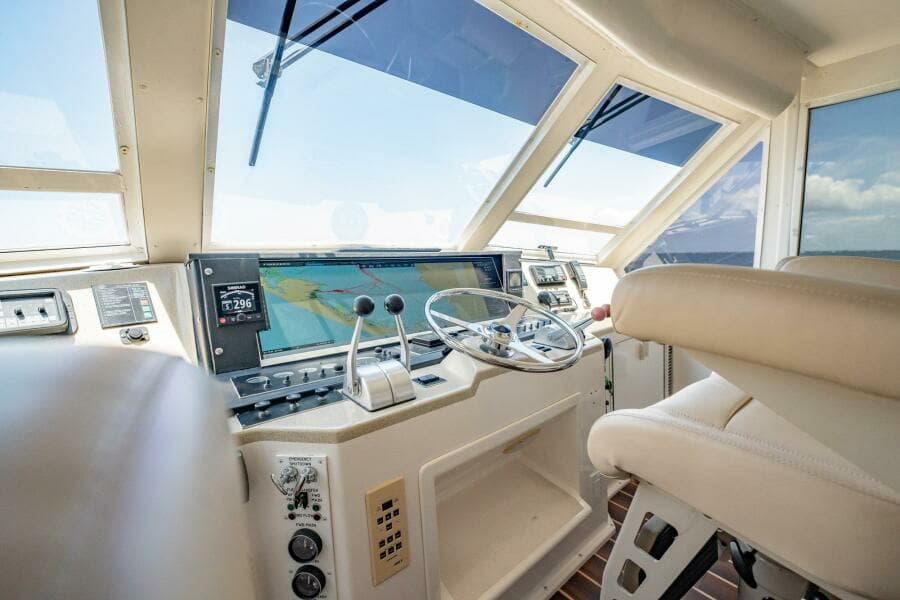 2000 Viking 60 Cockpit Sport Yacht