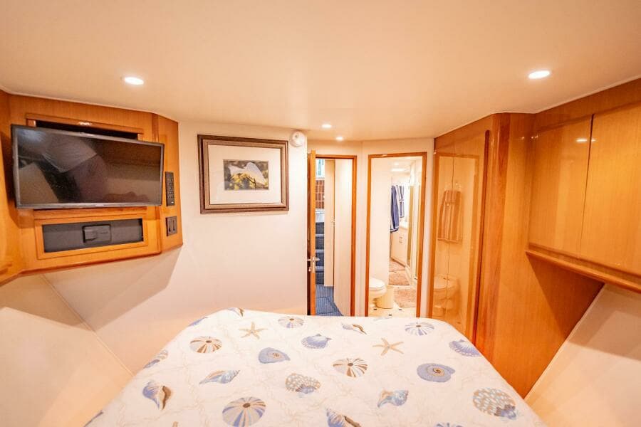 2000 Viking 60 Cockpit Sport Yacht