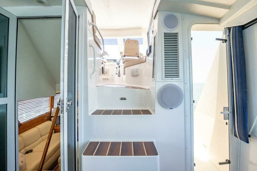 2000 Viking 60 Cockpit Sport Yacht