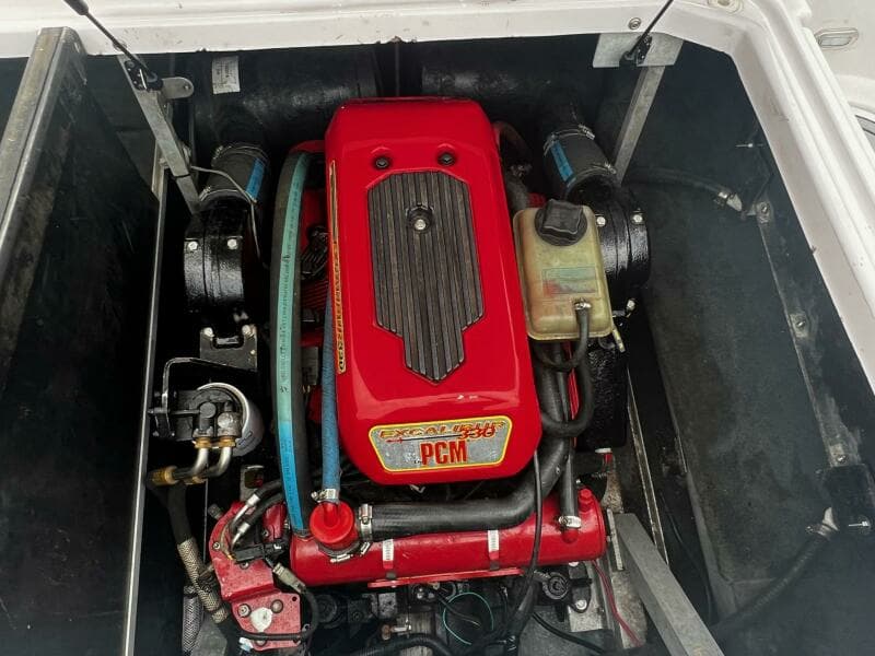 2005 Correct Craft Air Nautique 226