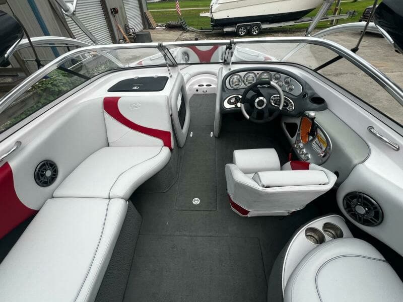 2005 Correct Craft Air Nautique 226